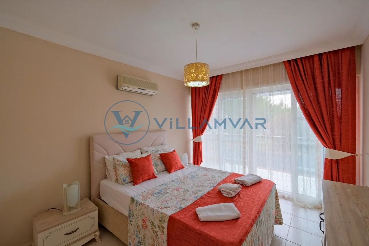 Villa Gün Rengi