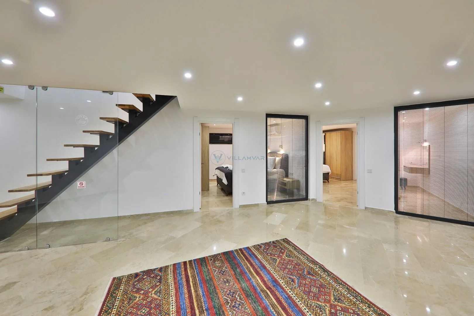 Villa Loca Kışla