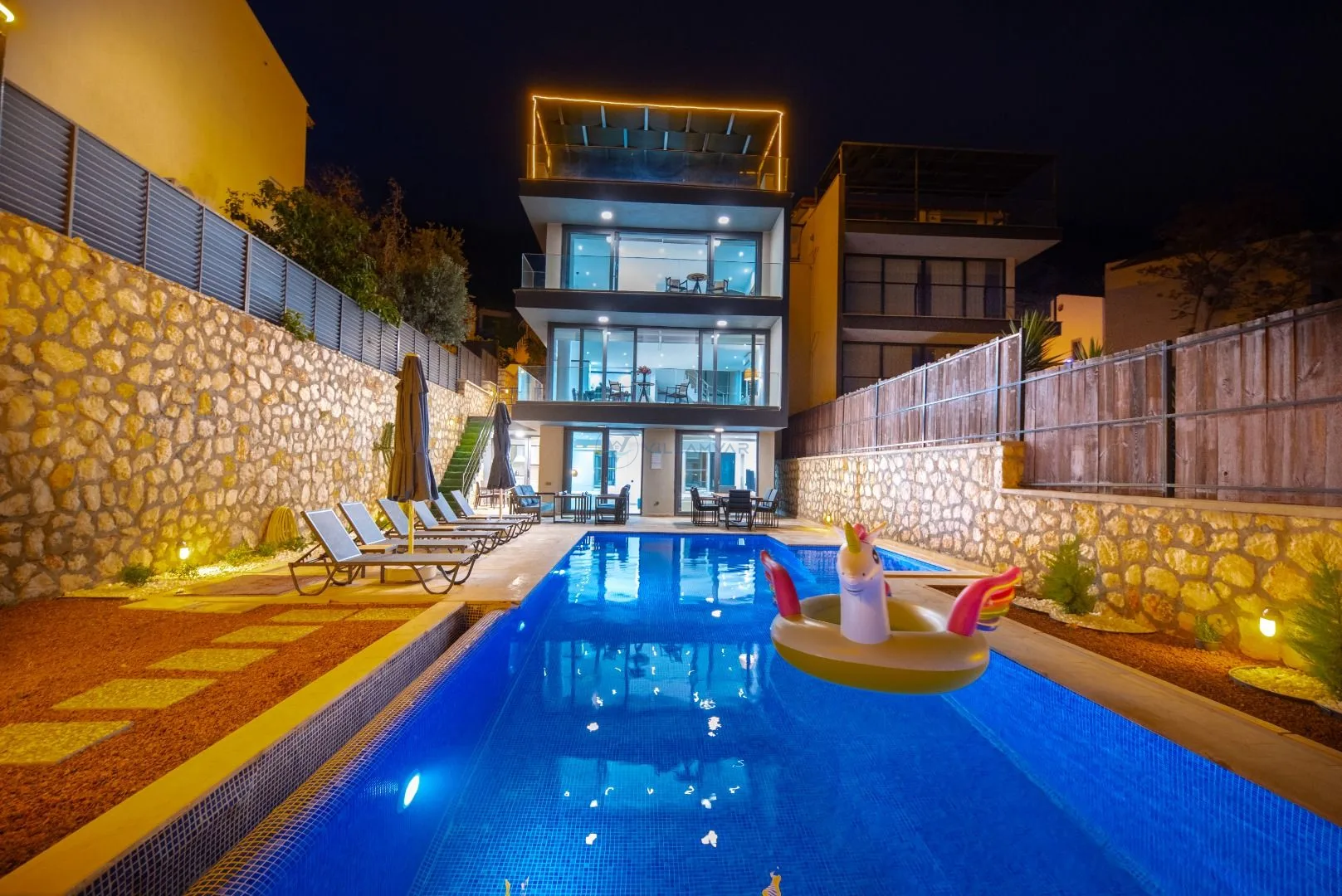 Villa City