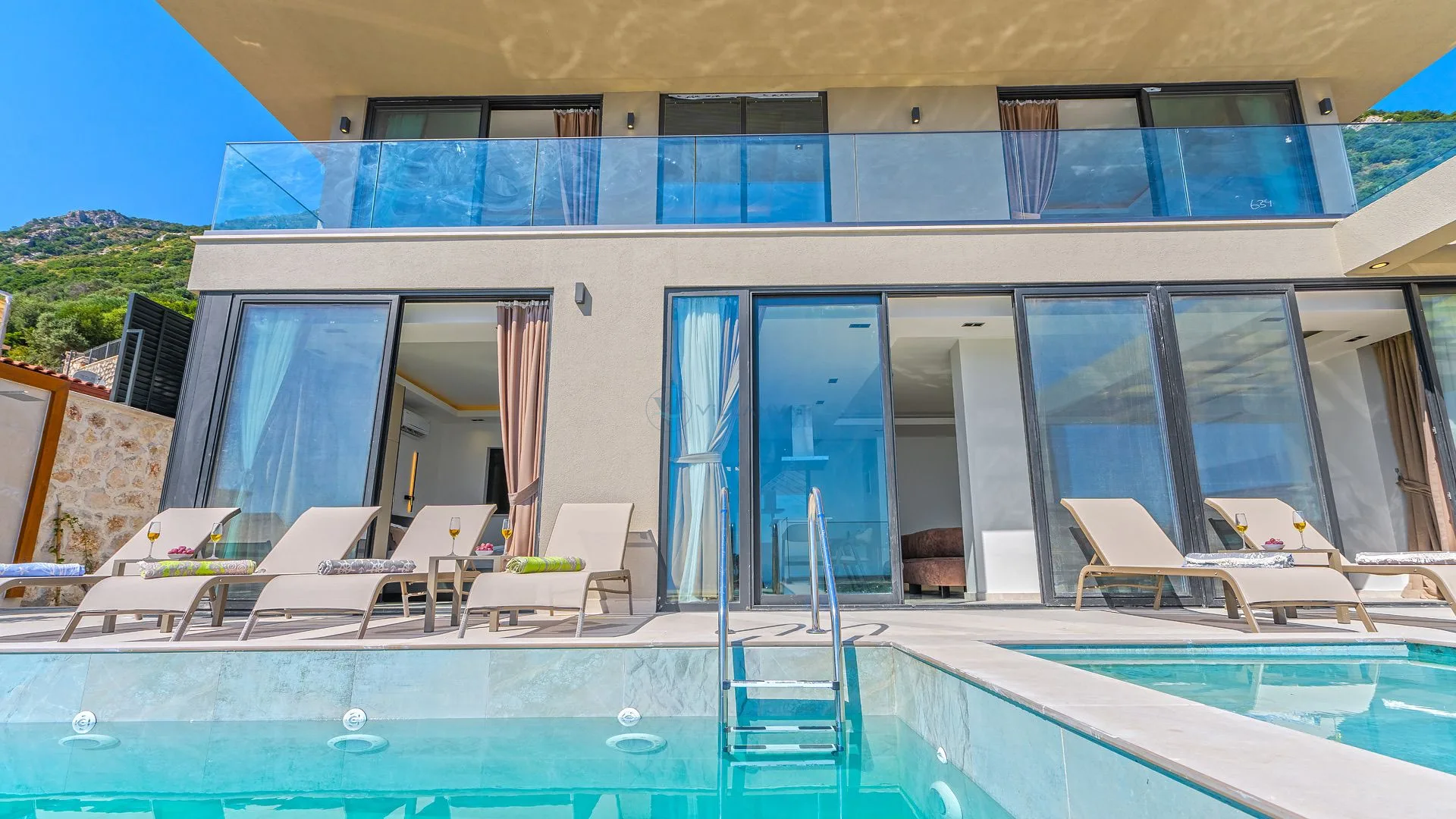 Villa Sakin