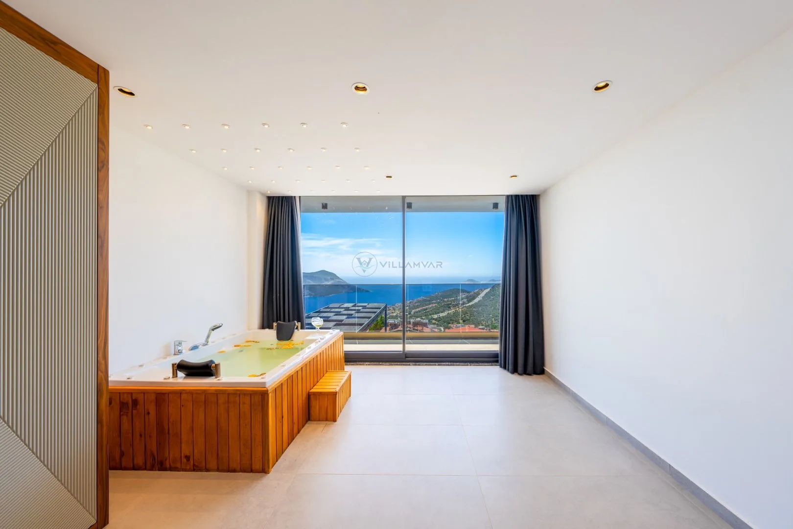 Villa Elit 2 Sağdaki