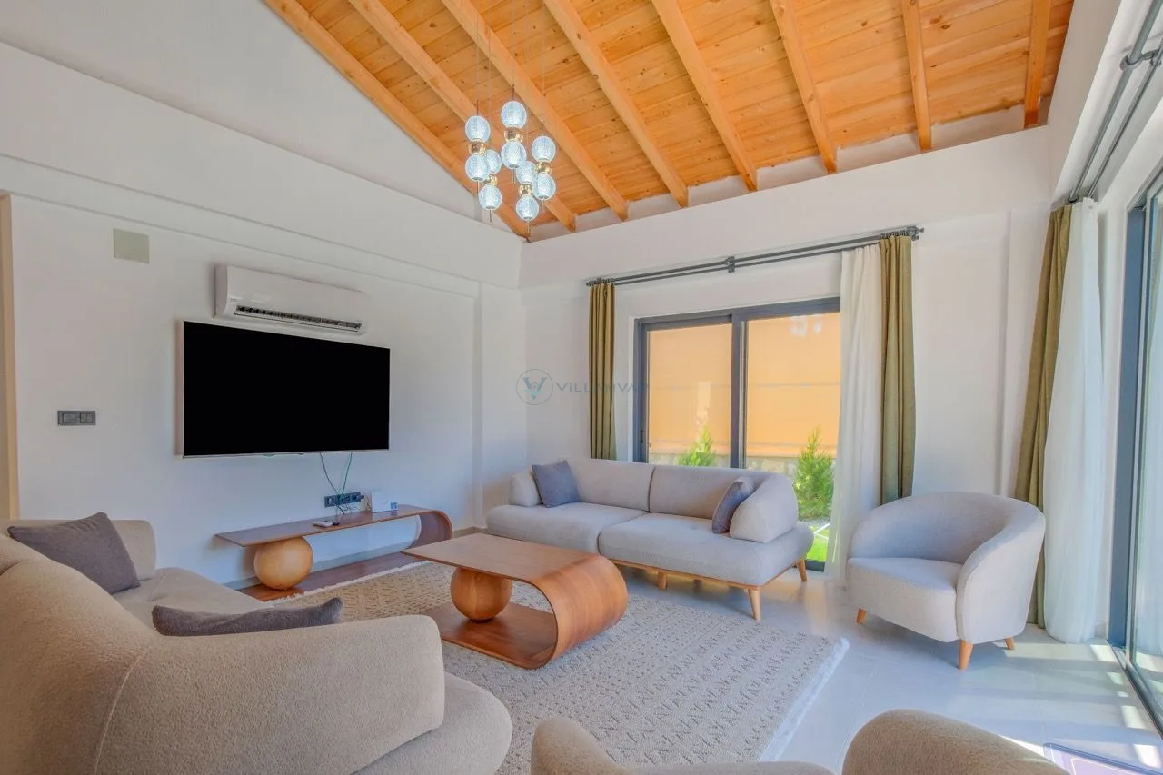 Villa Pakira 11