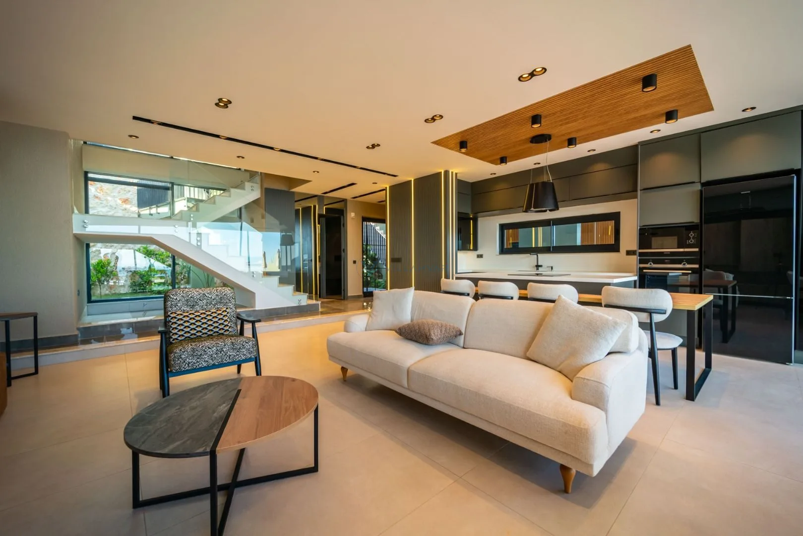 Villa Aura E
