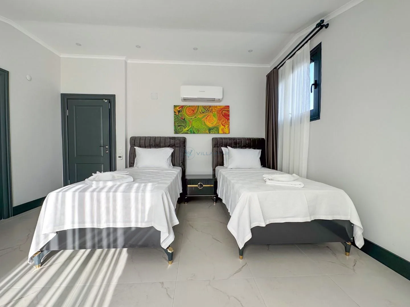 Villa Galaksi Mars 1