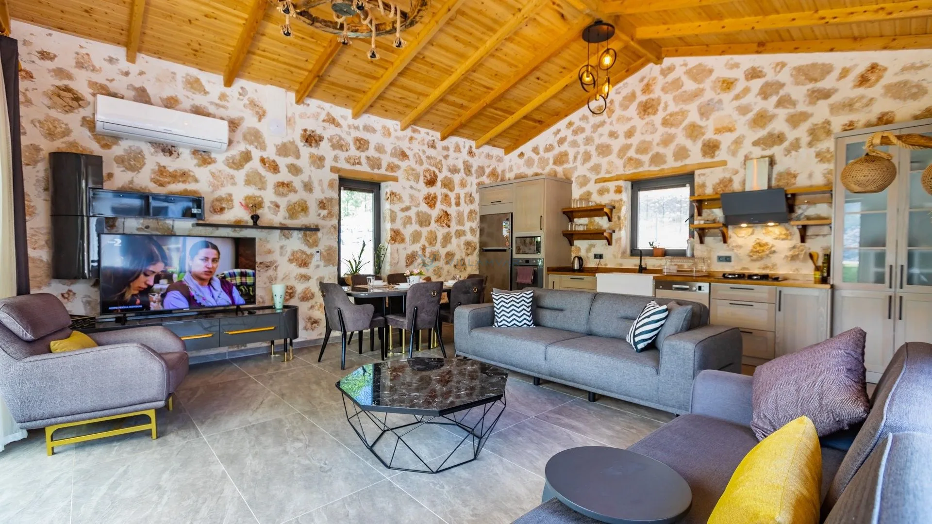 Villa Moonhouse