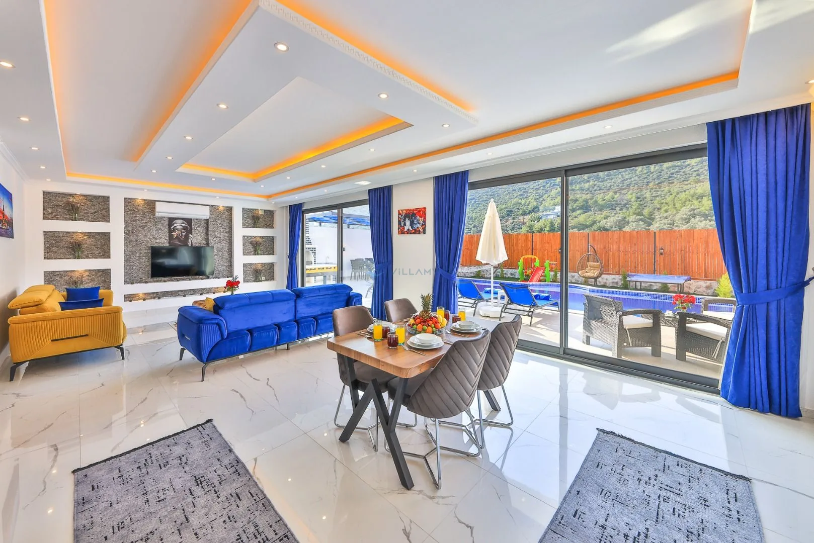 Villa White Castle