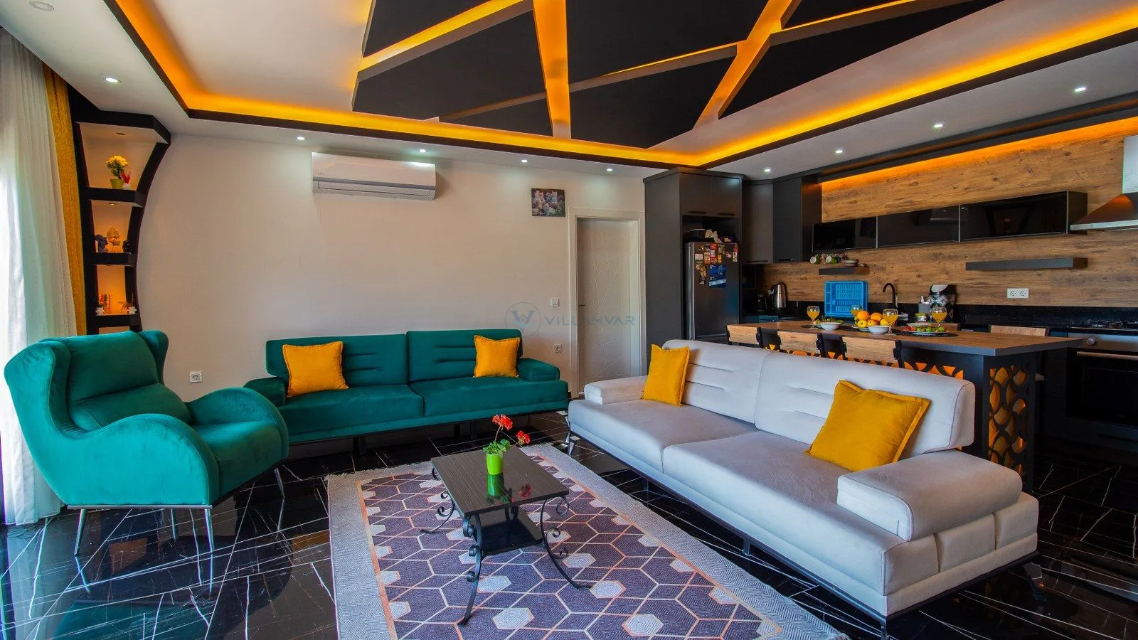 Villa Piker House