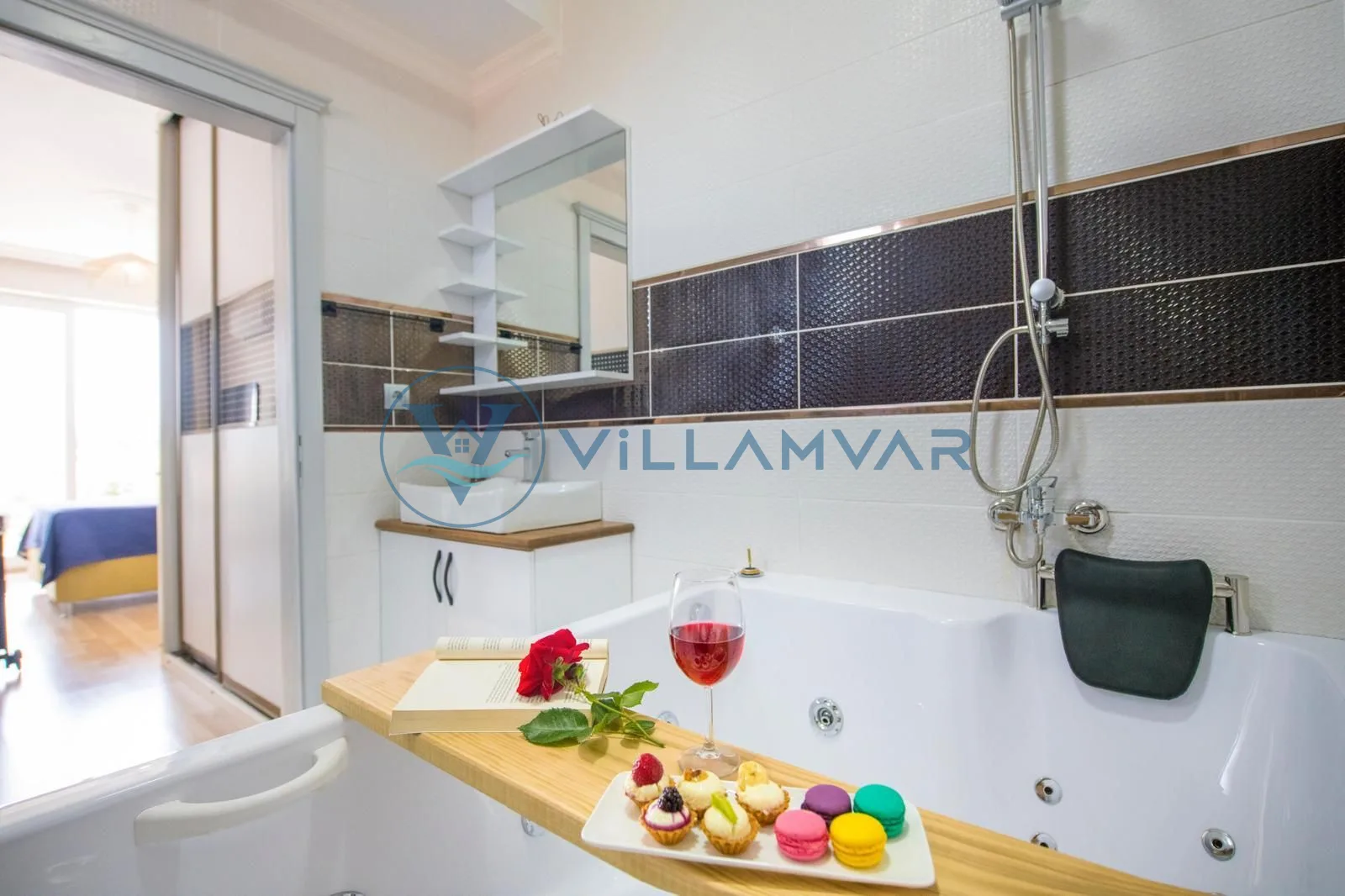 Villa Kenibar