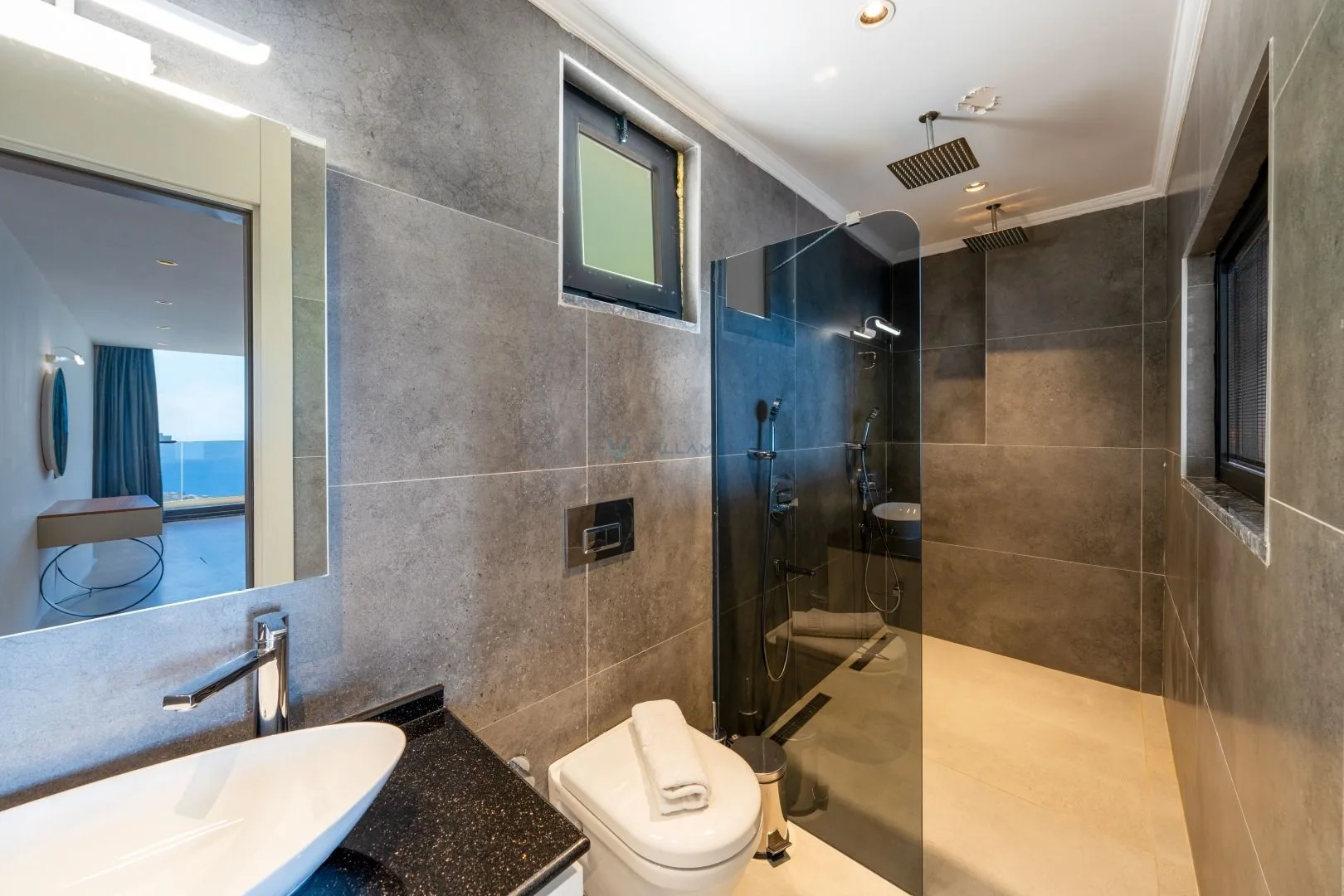 Villa Elit 3 Soldaki