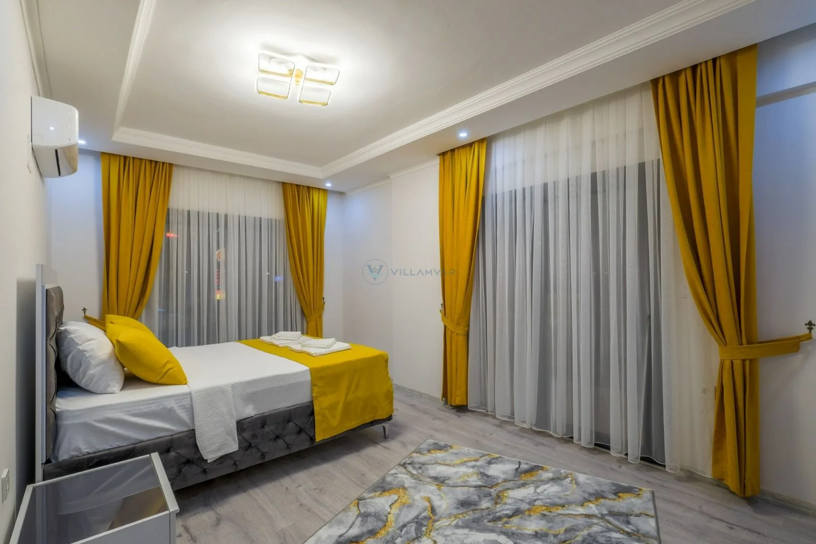 Villa Maske Duo