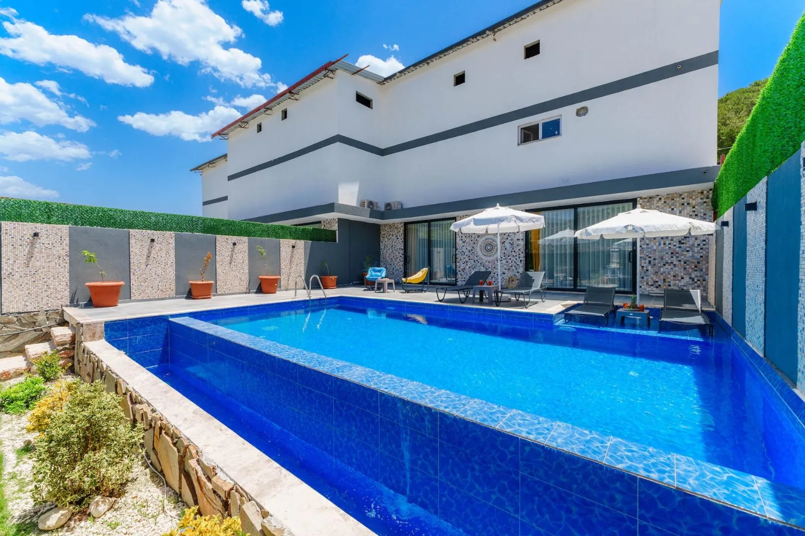 Villa Mirasa