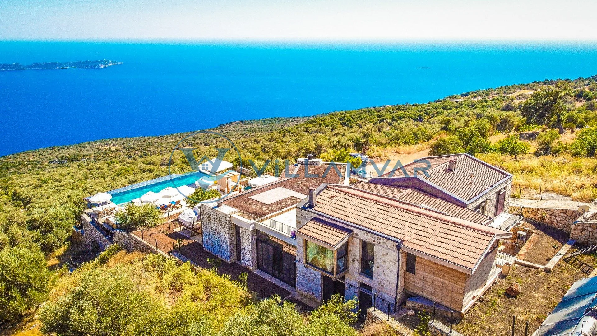 Villa Silver House