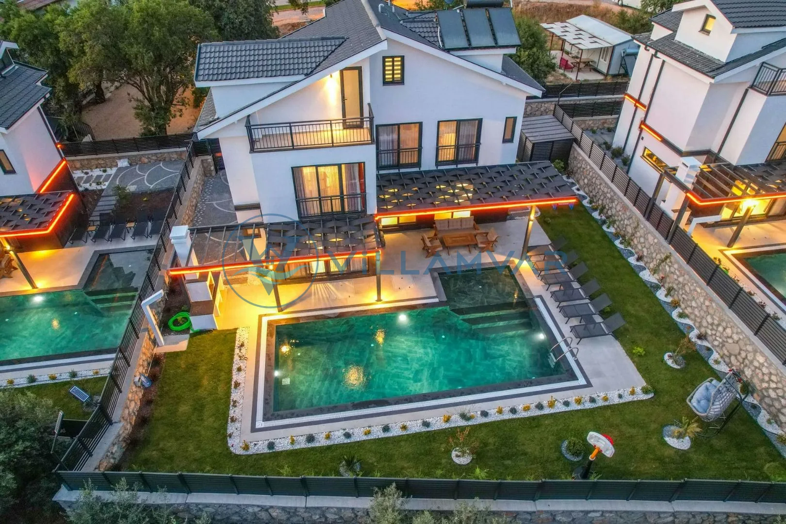 Villa Luni 2