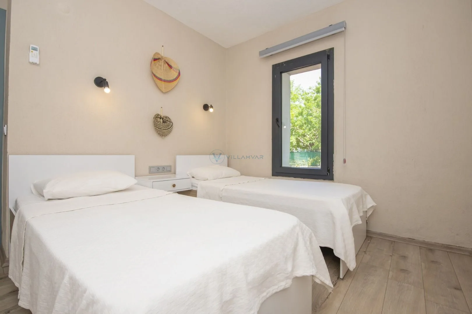 Villa Calvin Mini