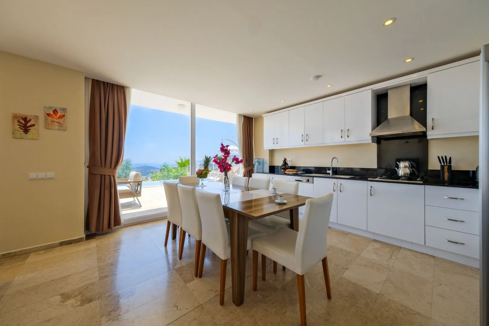 Villa Lumi 2