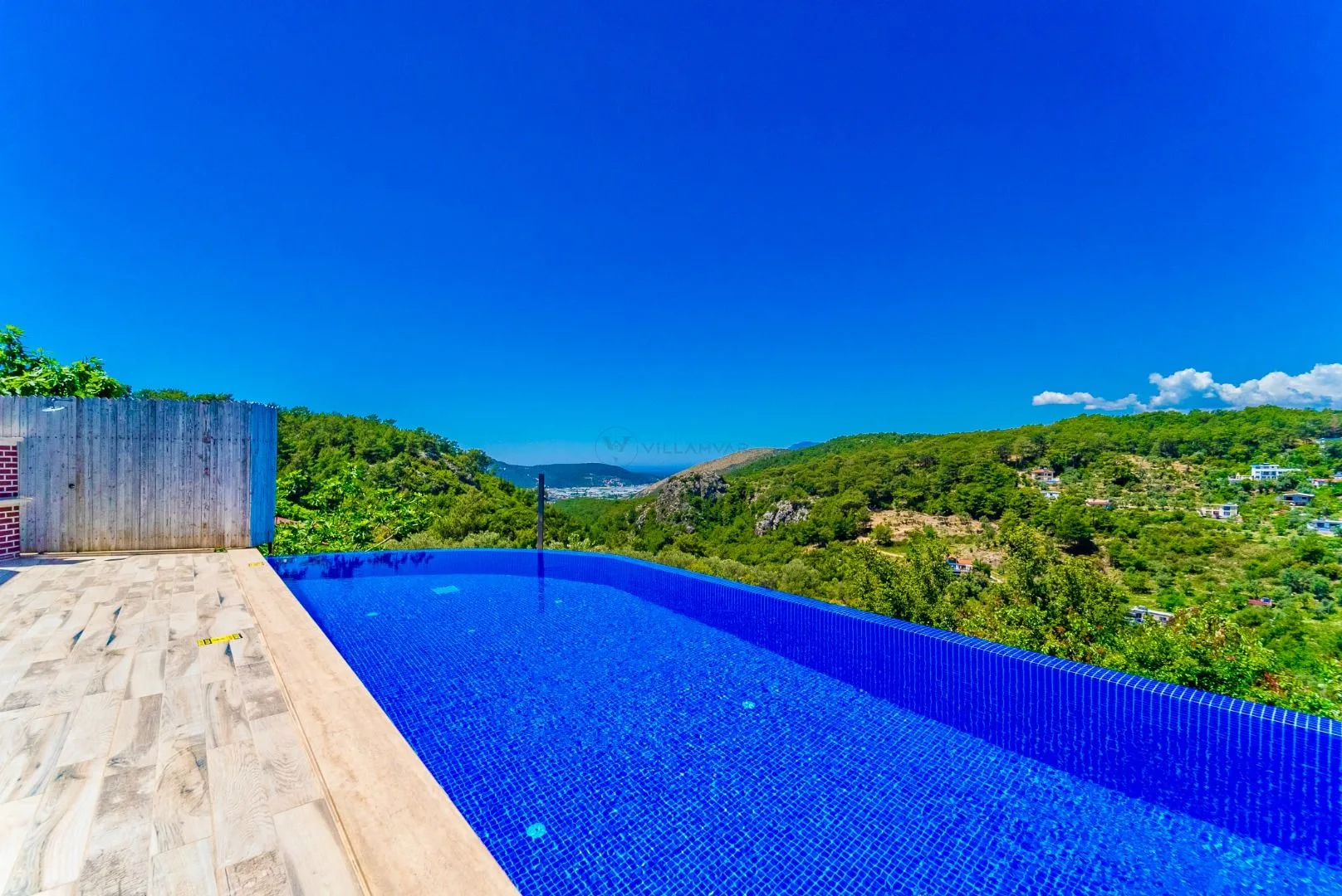 Villa Tropik