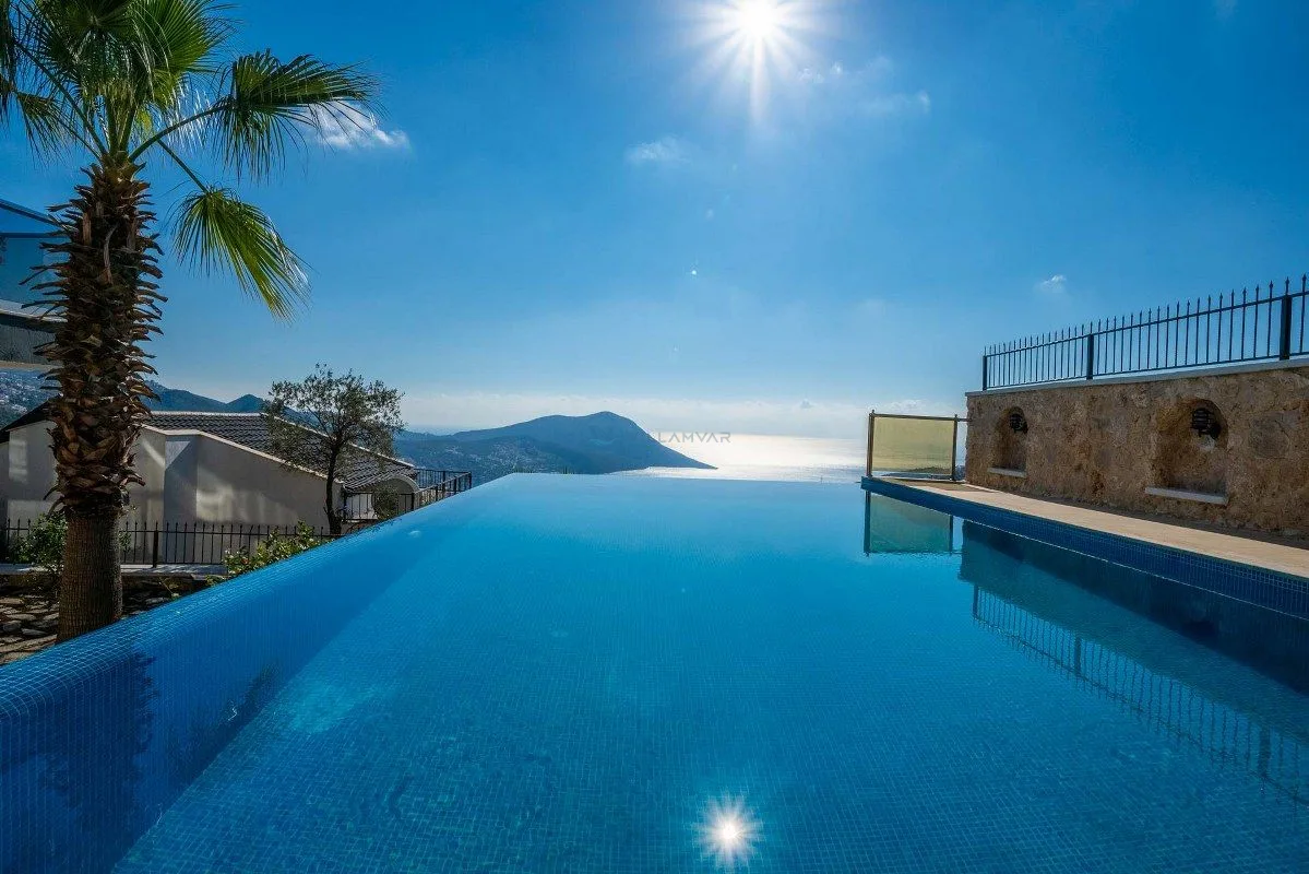 Villa In The Sky