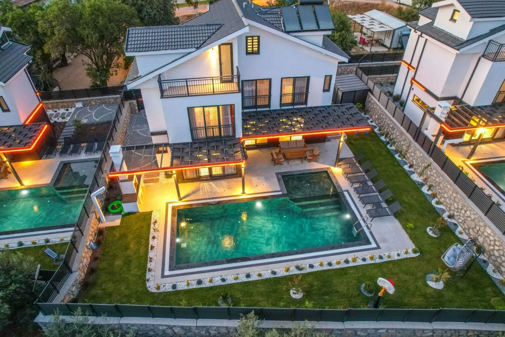 Villa Luni 2