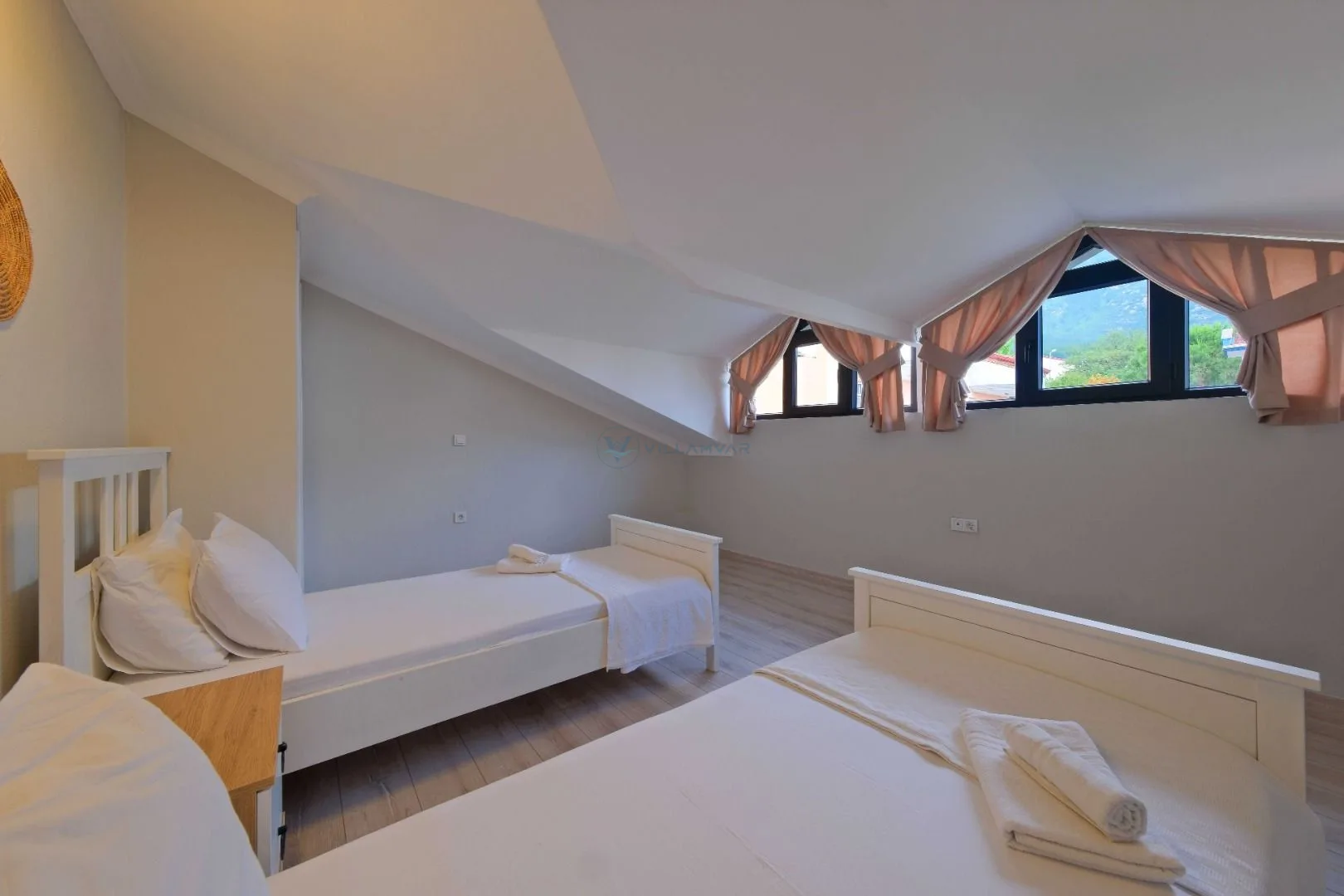 Villa Aroma