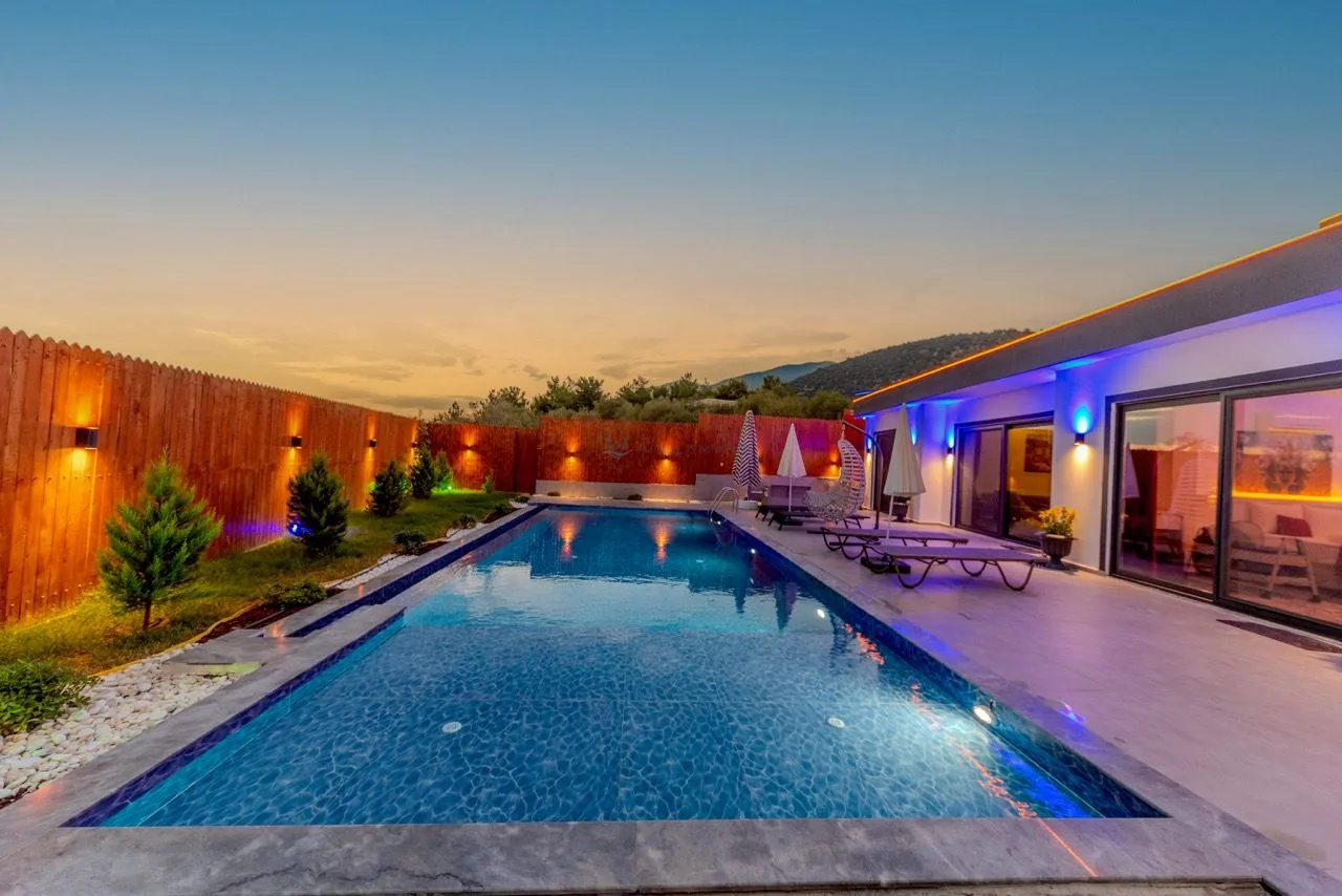 Villa İnziva-1 Kalkan Çavdır