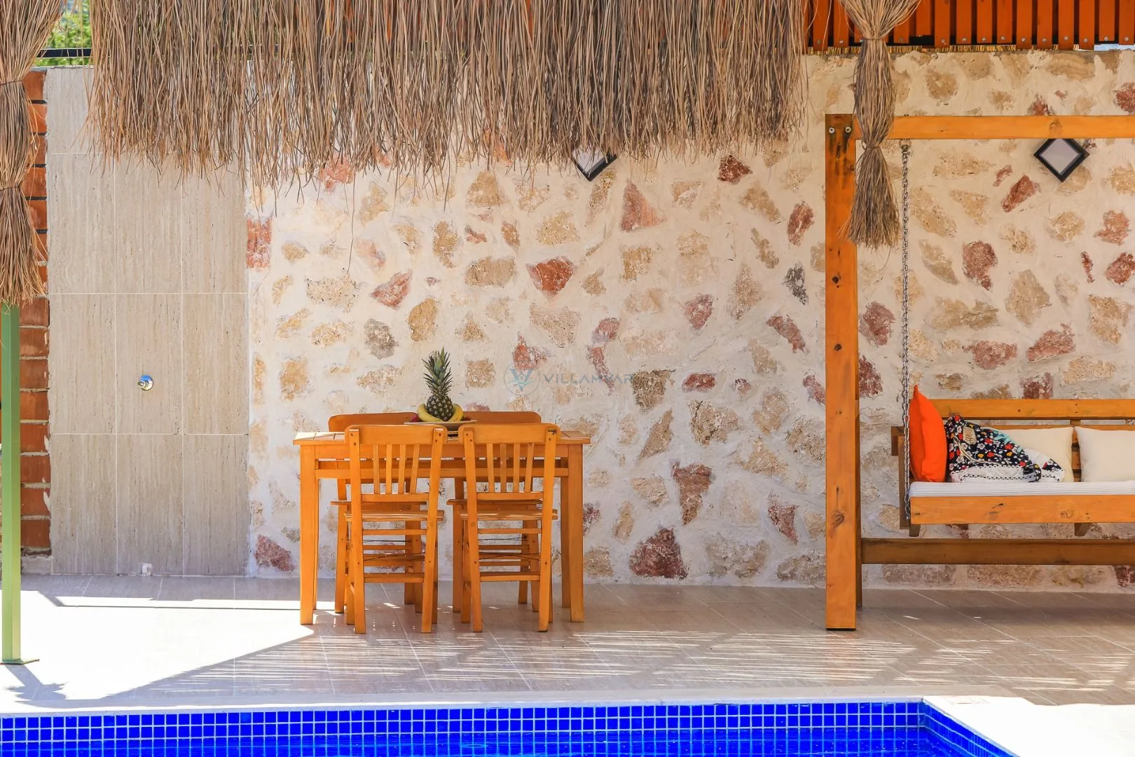 Villa Bonus 1