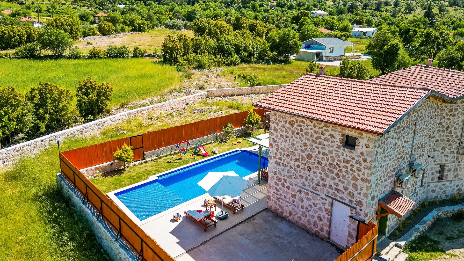 Villa Bonus 1