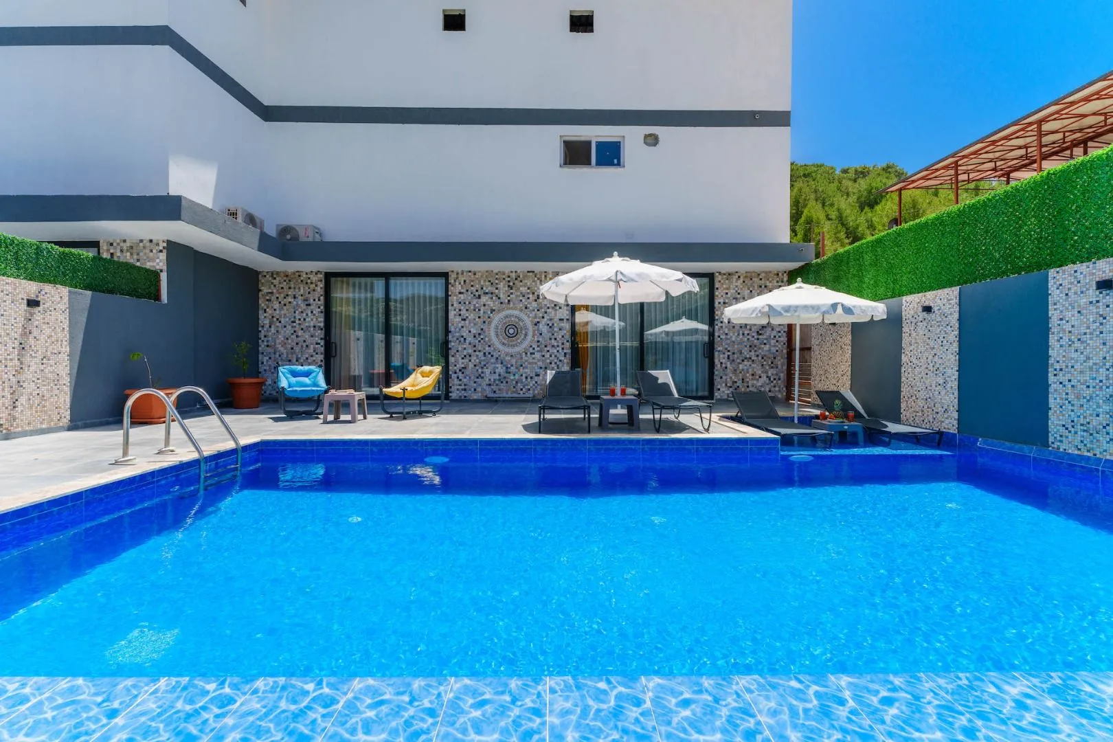 Villa Mirasa