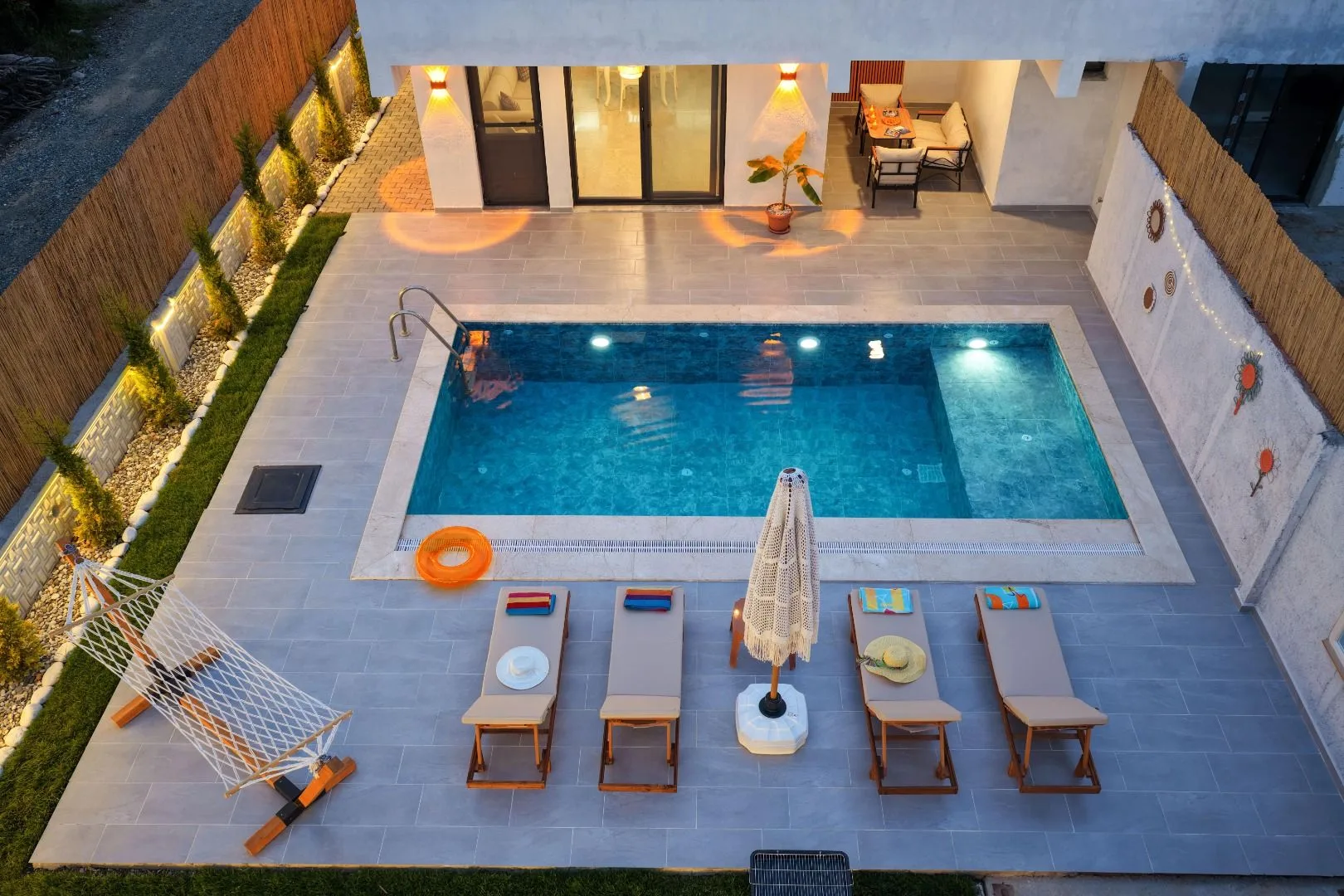 Villa limonia