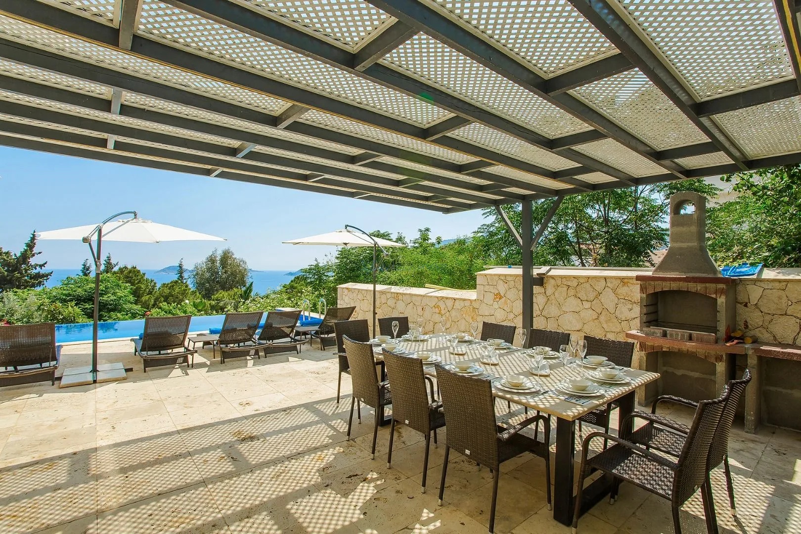 Villa Greenscape