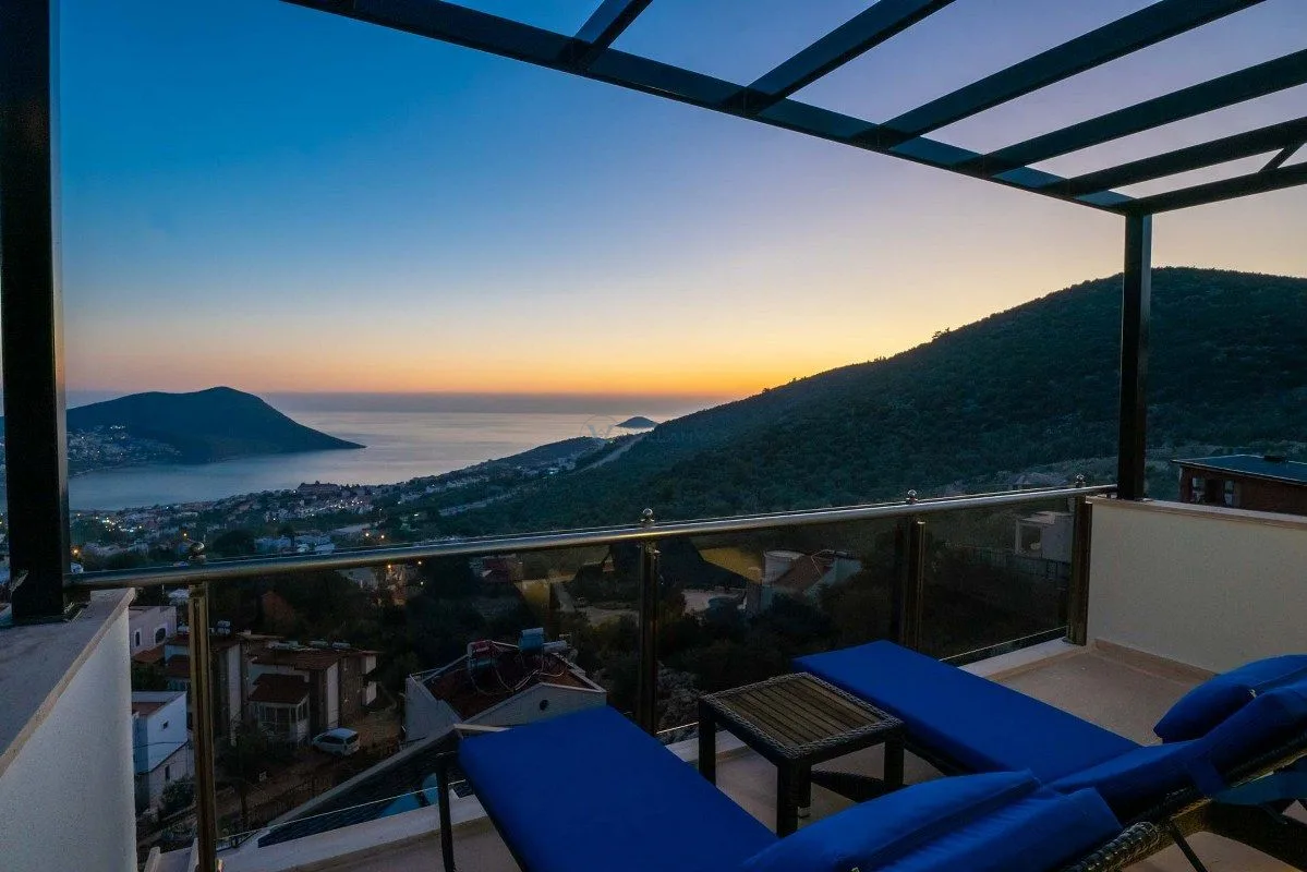 Villa In The Sky