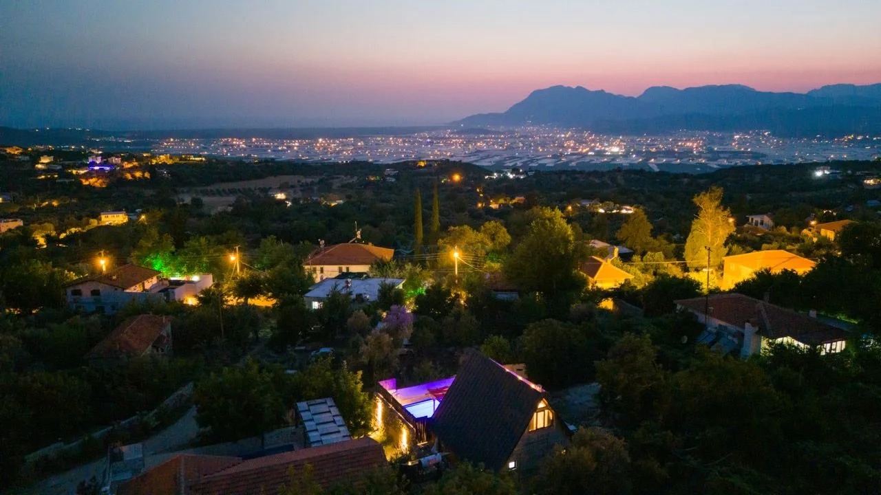 Villa Kırlangıç Üzümlü