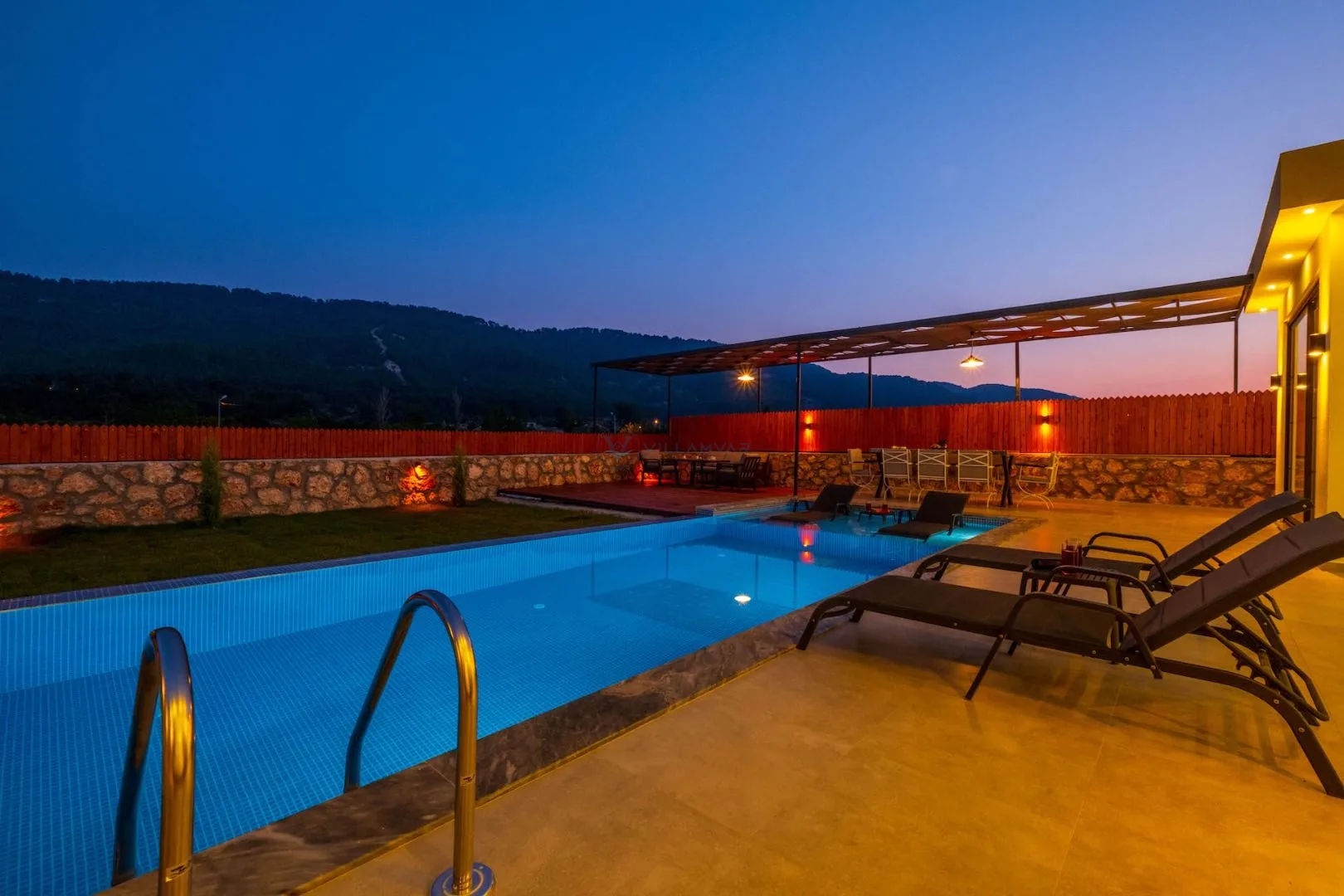 Villa Mavin 2
