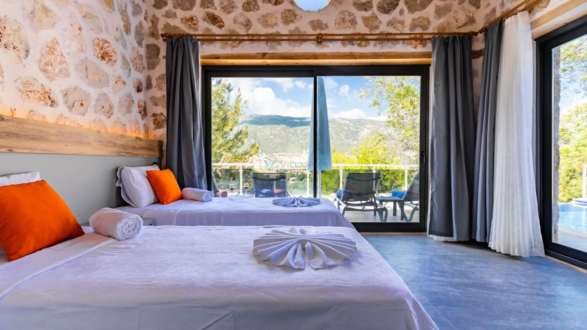 Villa Moonhouse