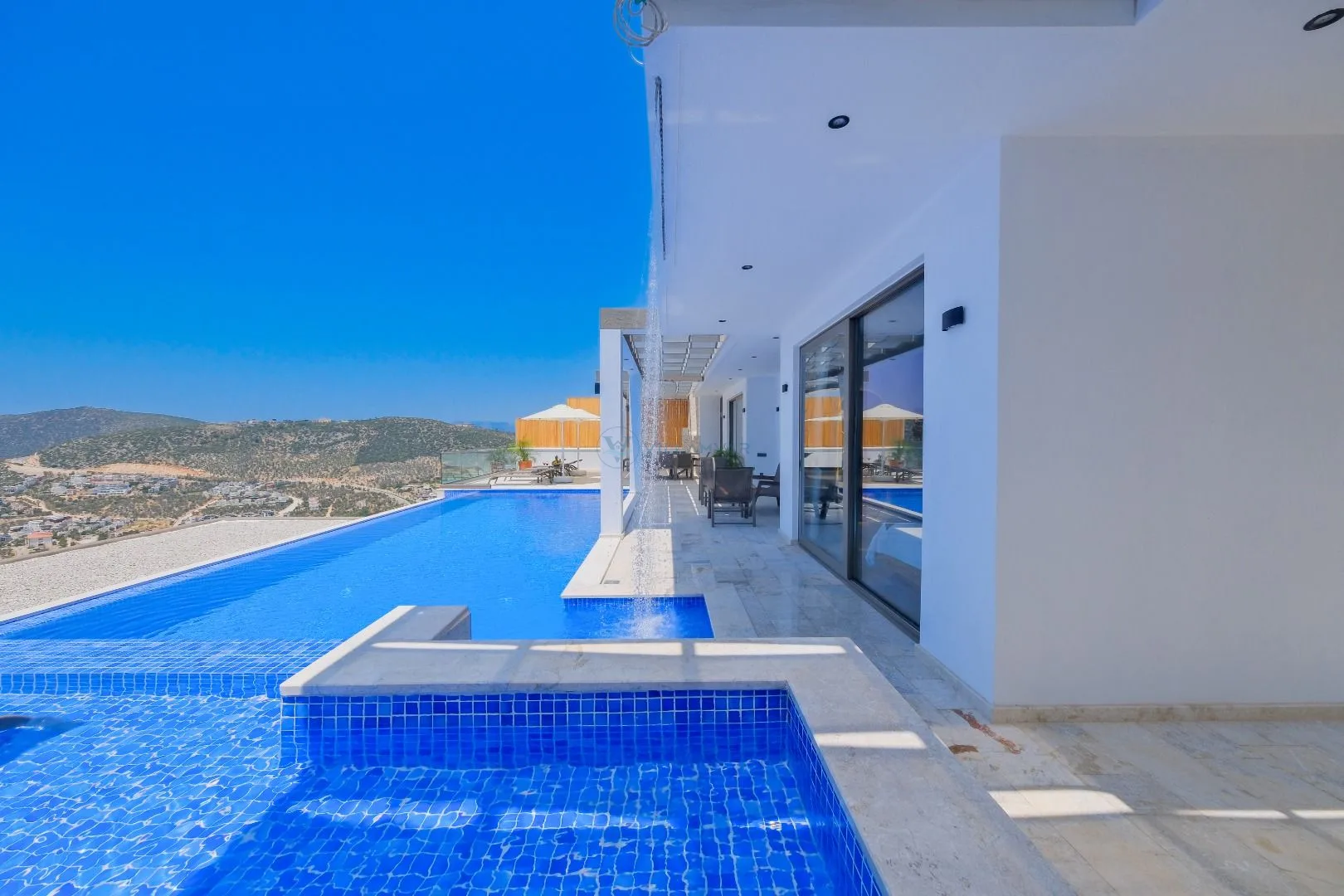 Villa Magic Life