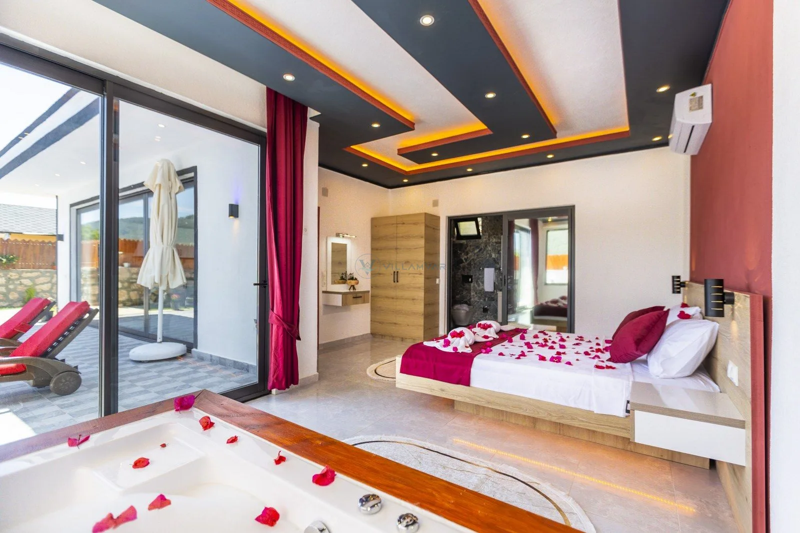 Villa Derin Duo