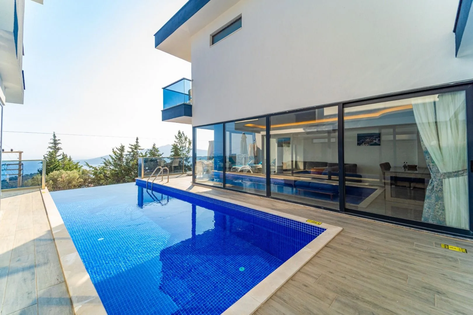 Villa Zümrüt Batı