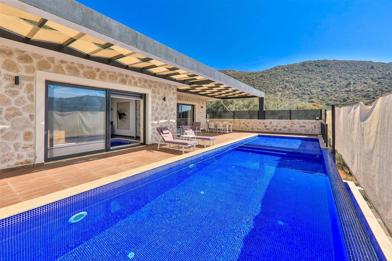 Villa Panamera Cal