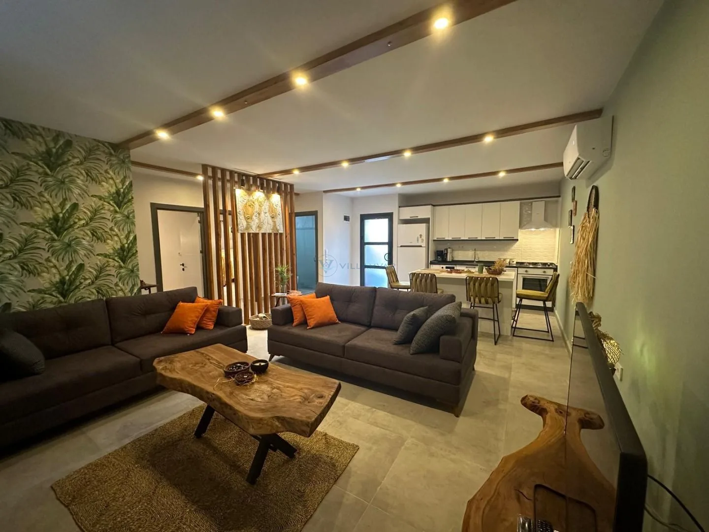 Villa Timbered Uno
