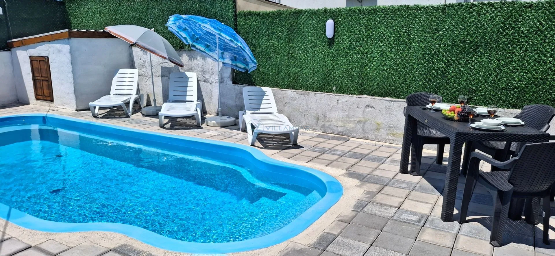Villa Banora 2