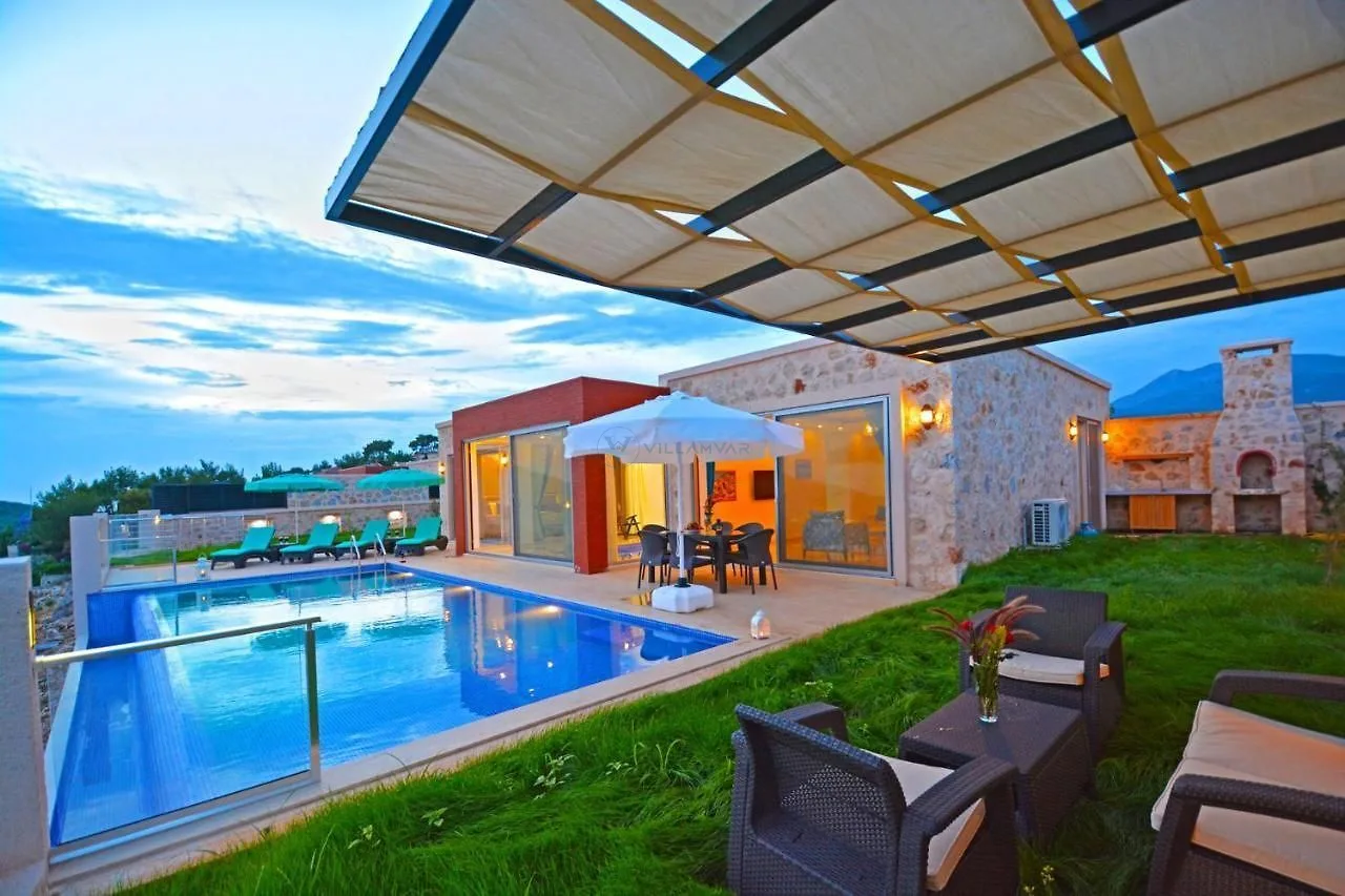 Villa Avon