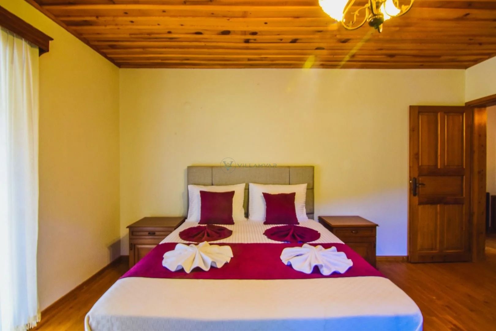 Villa Rock Home