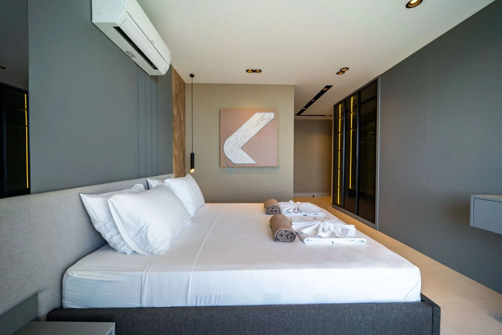 Villa Aura F