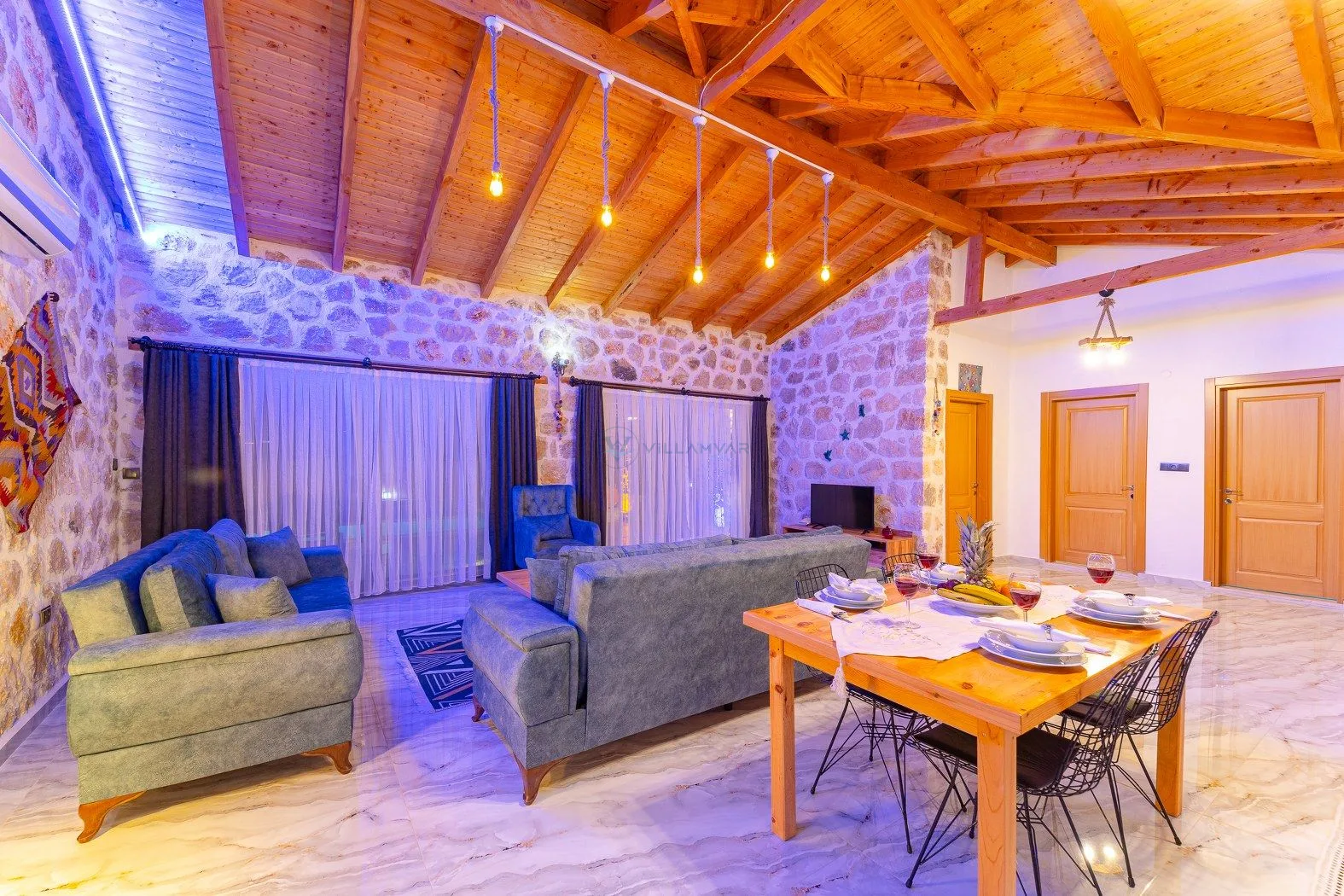 Villa Ceviz