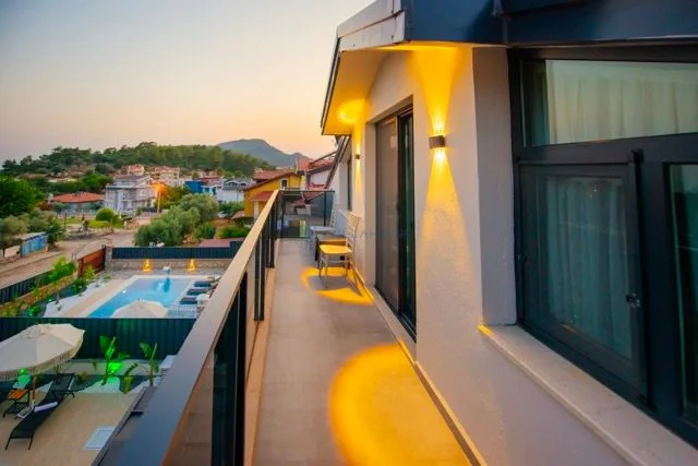 Villa Fullmoon