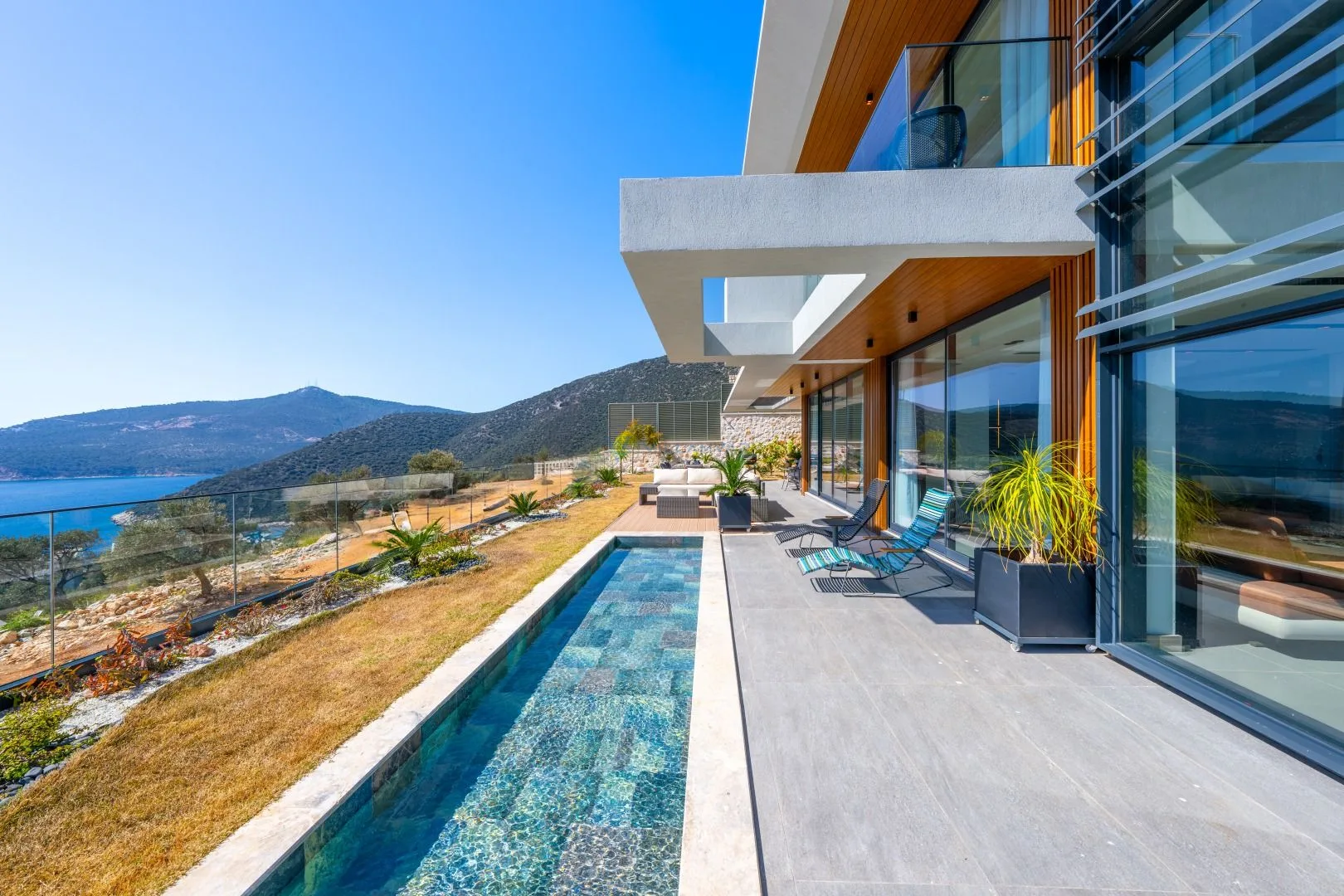 Safran Rental Kalamar