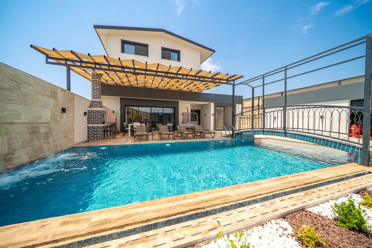 Villa Genesis 2