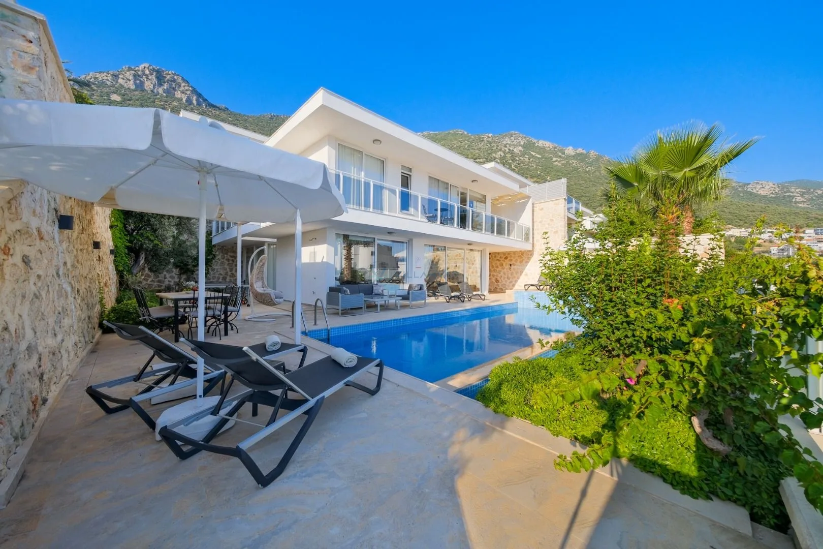Villa Lumi 1