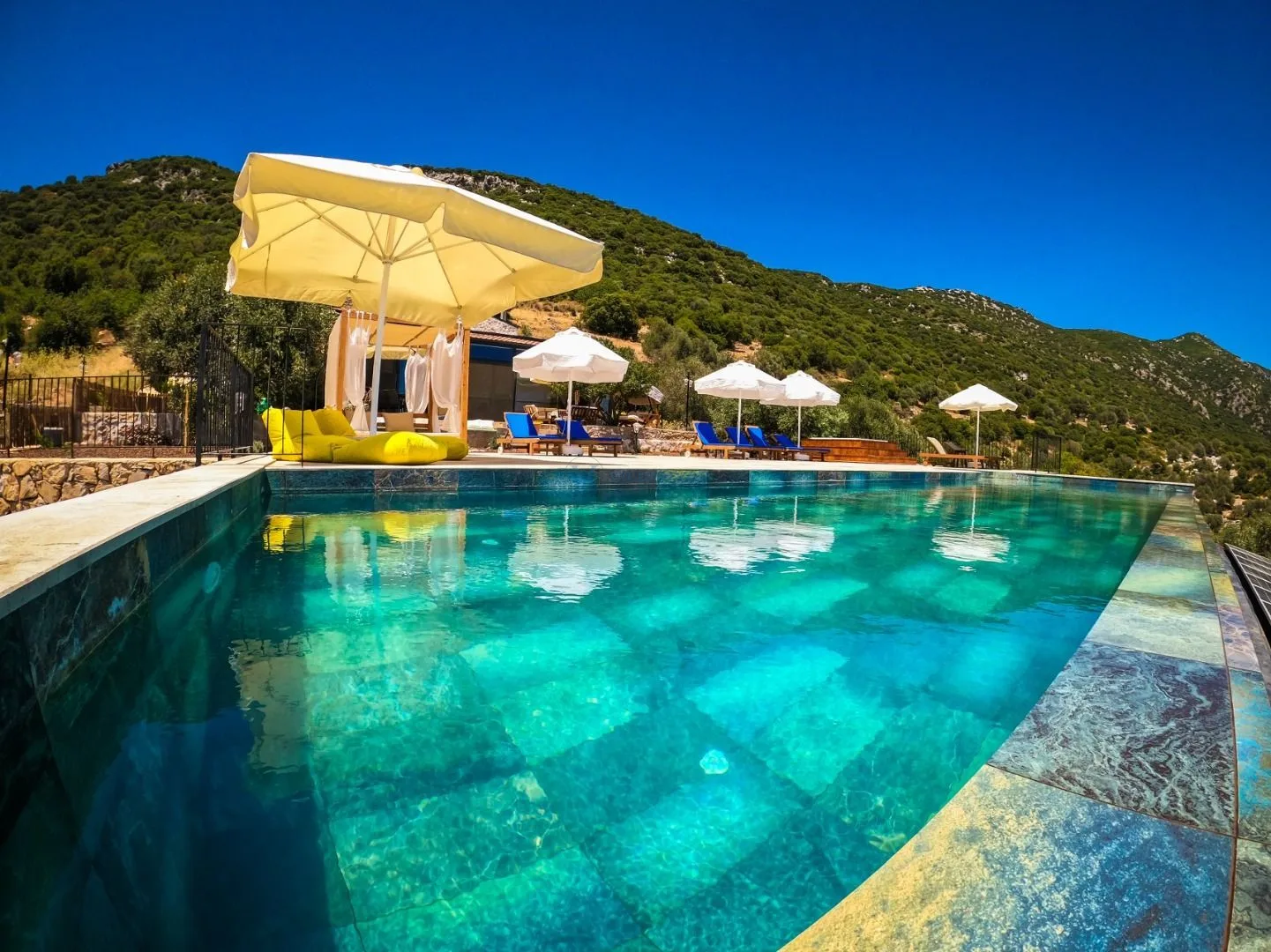 Villa Silver House