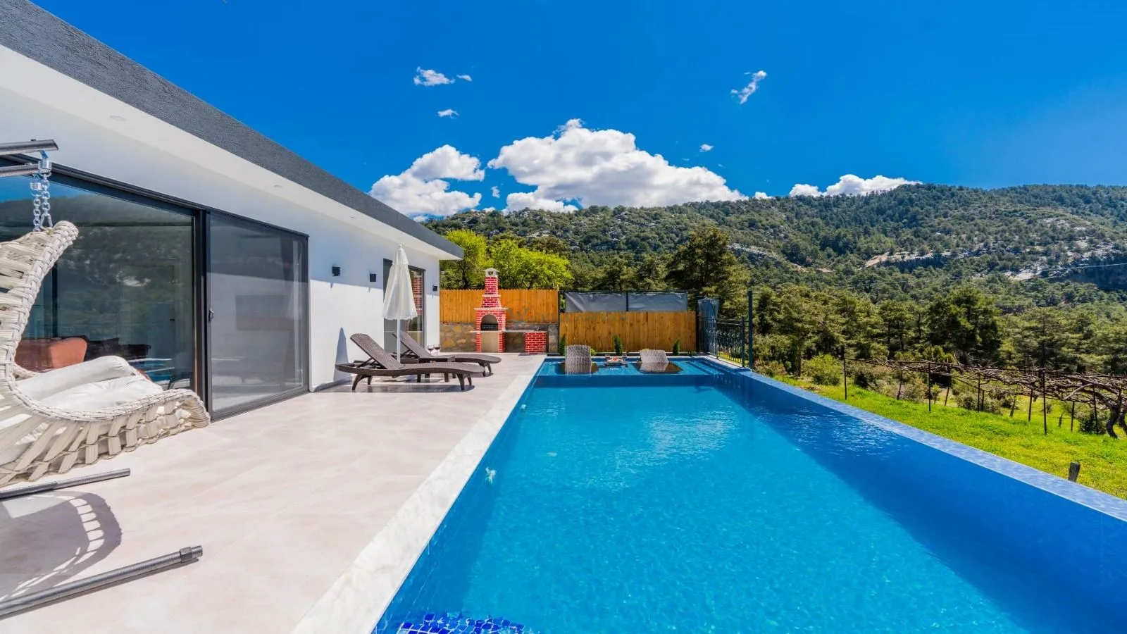 Villa Aperlai