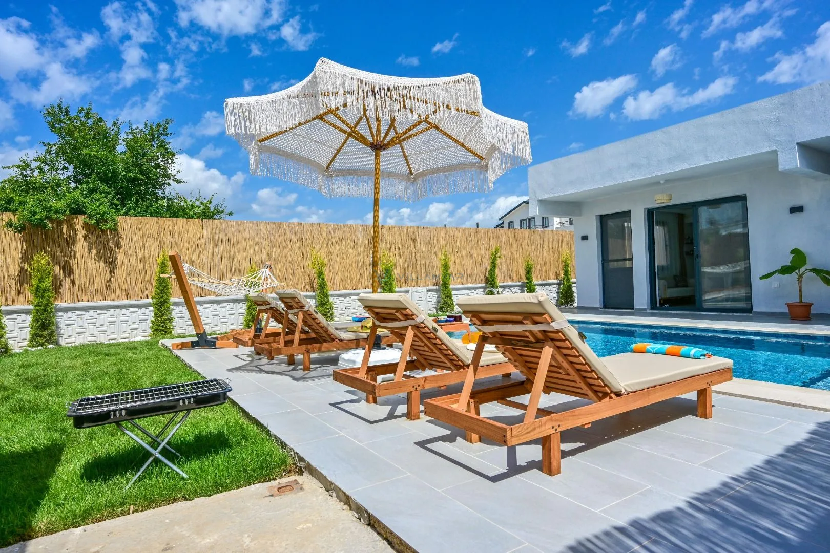 Villa limonia
